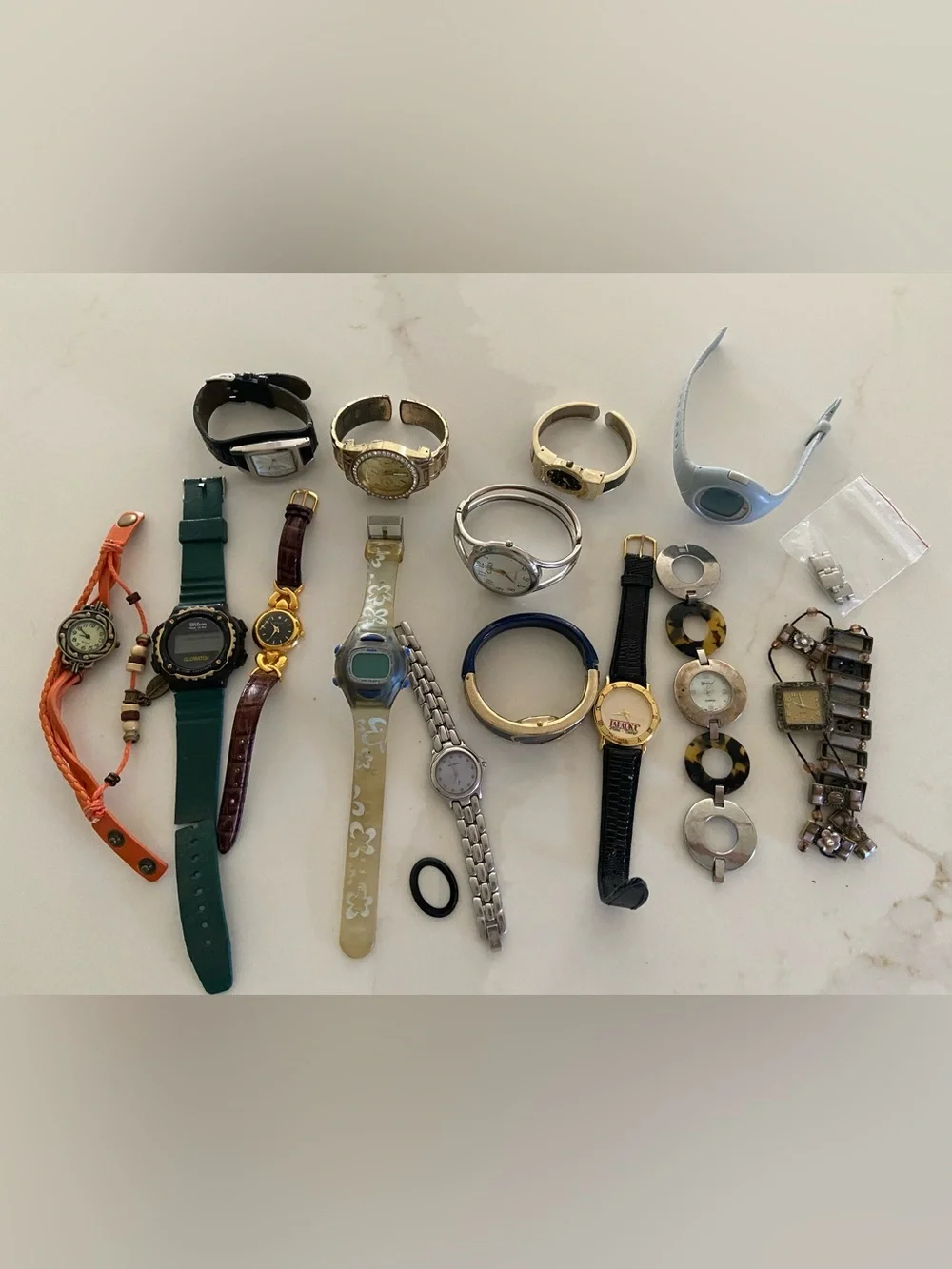 Mixed Women's Watches and Bands - Assorted Colors and Styles untested parts/Fix